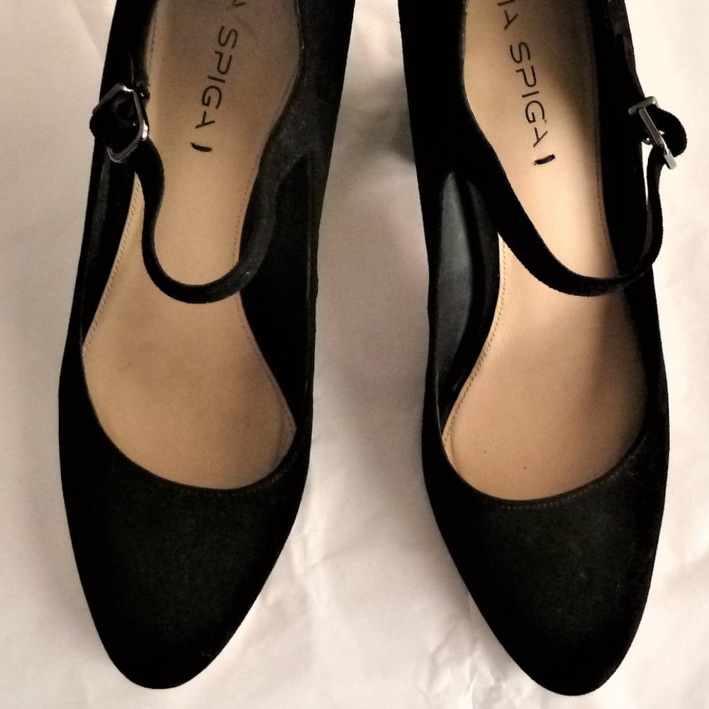 VIA SPIGA Black Suede Shoes.